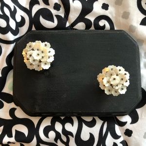 Jewelry holder